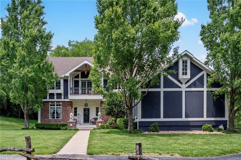 3650 NW 64th St, Kansas City, MO 64151