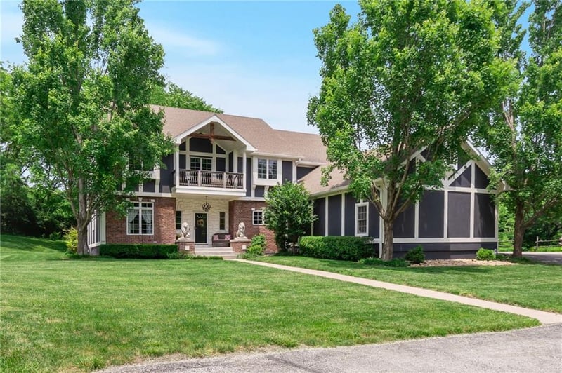 3650 NW 64th St, Kansas City, MO 64151