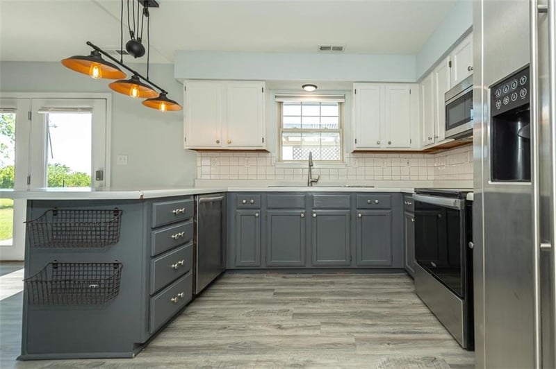 3668 Colorado Rd, Pomona, KS 66076