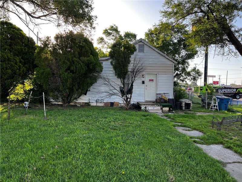 619 S High Ave, Joplin, MO 64801