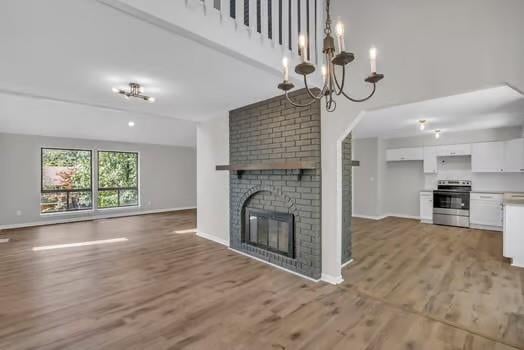 8017 Tracy Ave, Kansas City, MO 64118