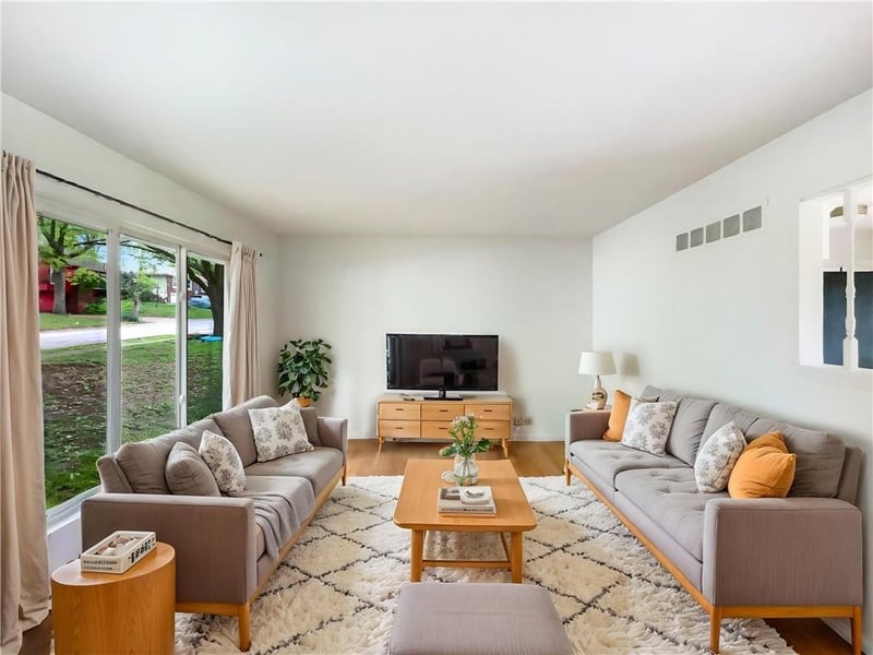 8412 103rd Ter, Kansas City, MO 64134