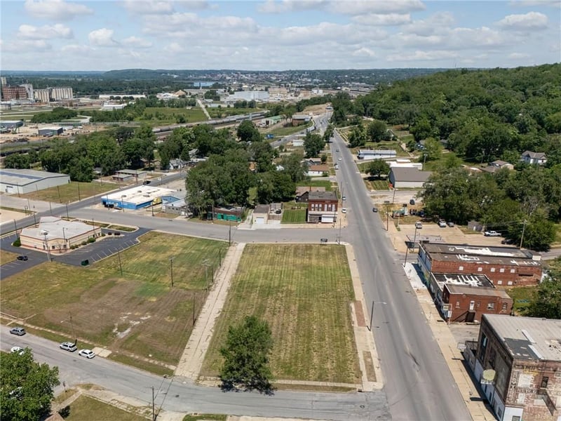 5002-5026 King Hill Ave, St Joseph, MO 64504