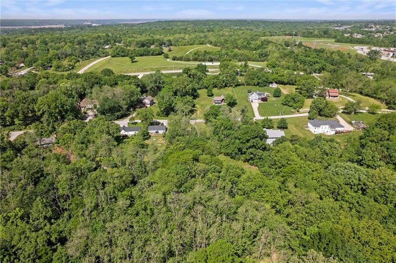 5237 Merrimac Ave, Kansas City, MO 64151