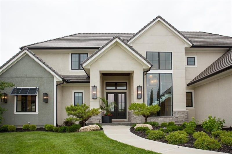 10702 W 142 Ter, Overland Park, KS 66221