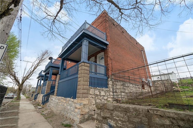 412 Montgall Ave, Kansas City, MO 64124