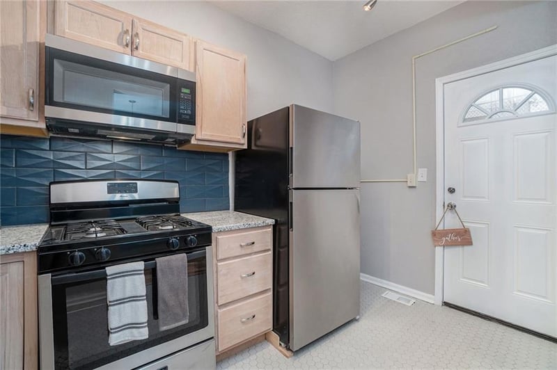 412 Montgall Ave, Kansas City, MO 64124