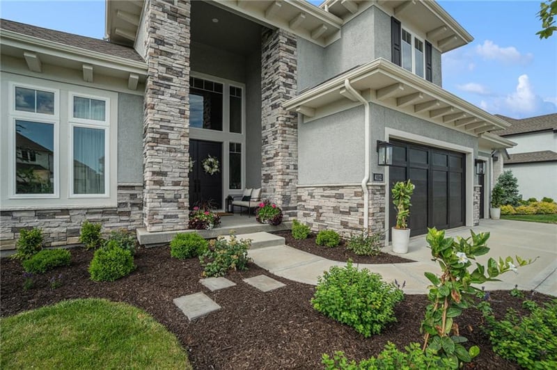 4112 W 156th St, Overland Park, KS 66224