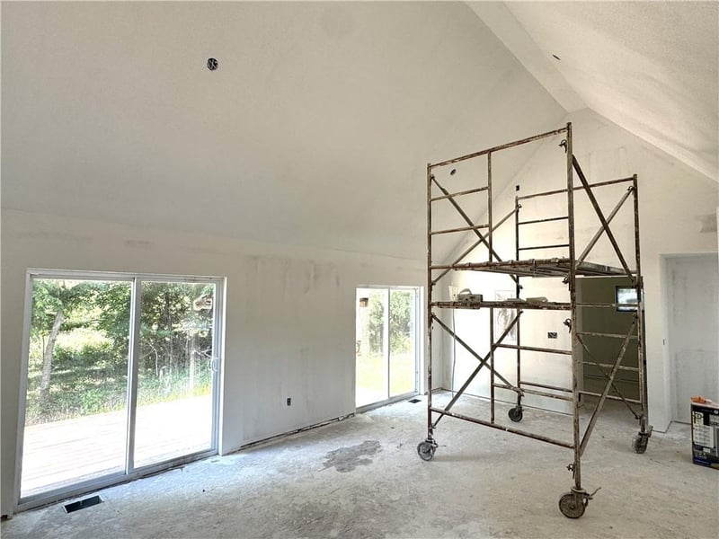 258 Sycamore Dr, Linn Valley, KS 66040