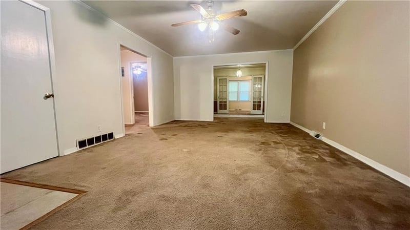 1445 77 St, Kansas City, MO 64131