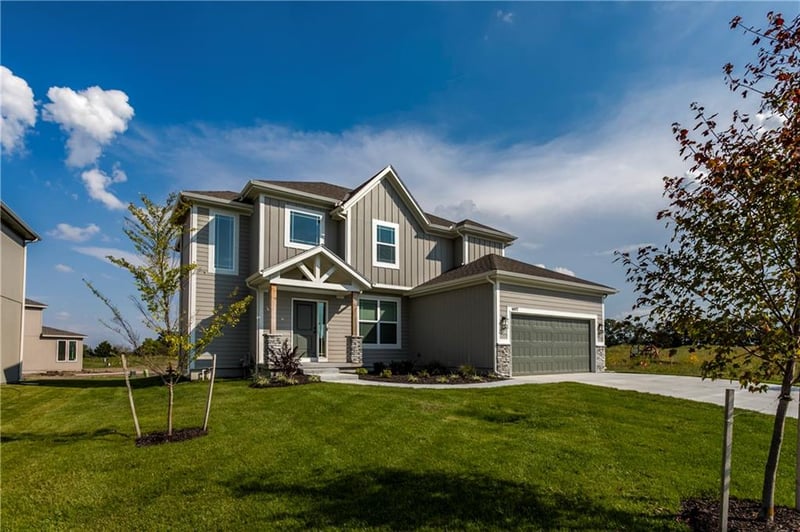 16977 Mahaffie St, Olathe, KS 66062
