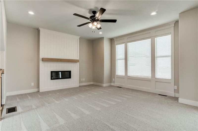 16977 Mahaffie St, Olathe, KS 66062
