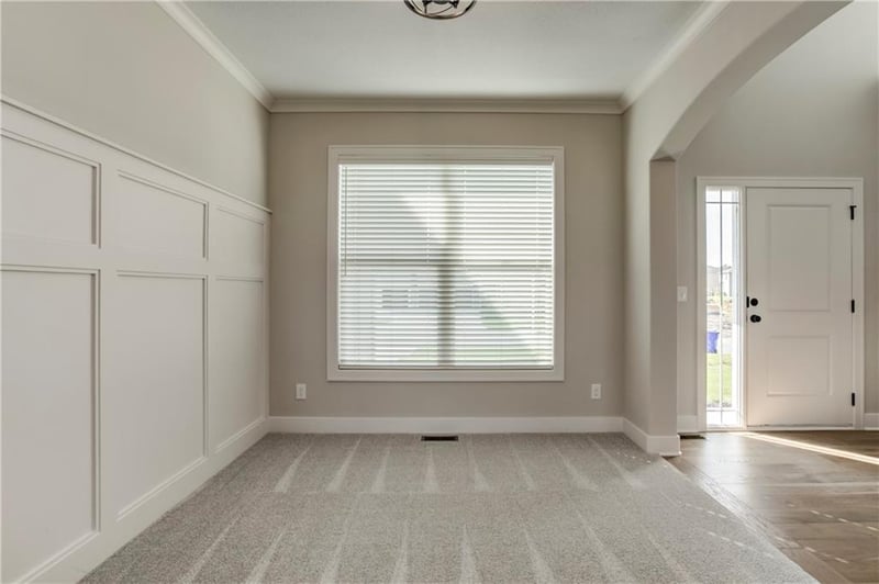 16977 Mahaffie St, Olathe, KS 66062