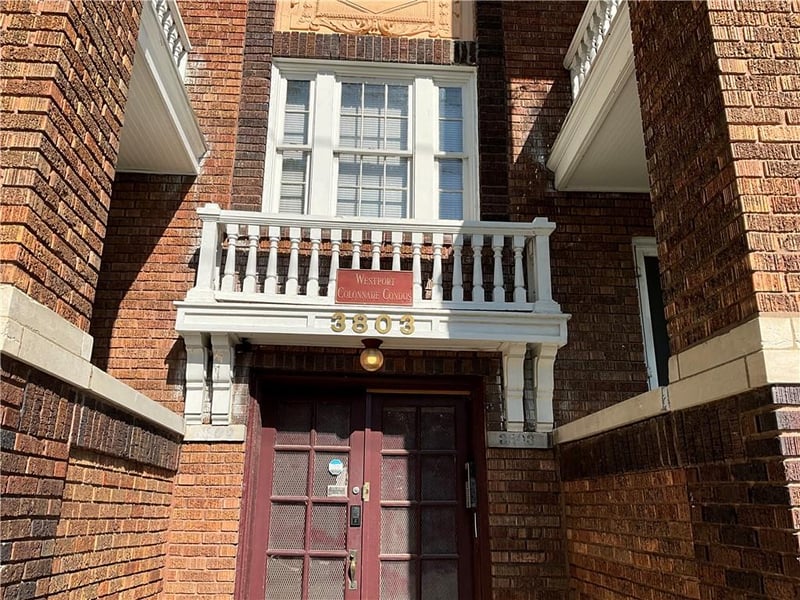 3803 Pennsylvania Ave #1N, Kansas City, MO 64111