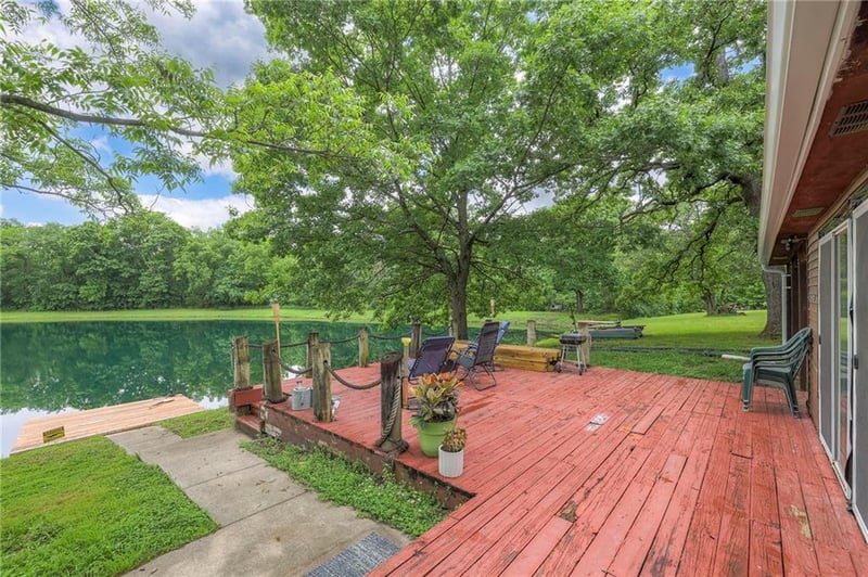 25801 E 317th Ter, Harrisonville, MO 64701