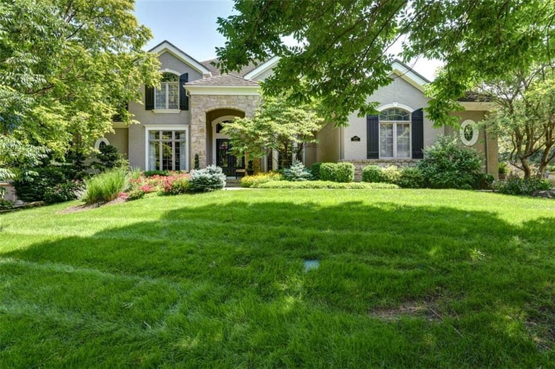 14301 Briar St, Leawood, KS 66224