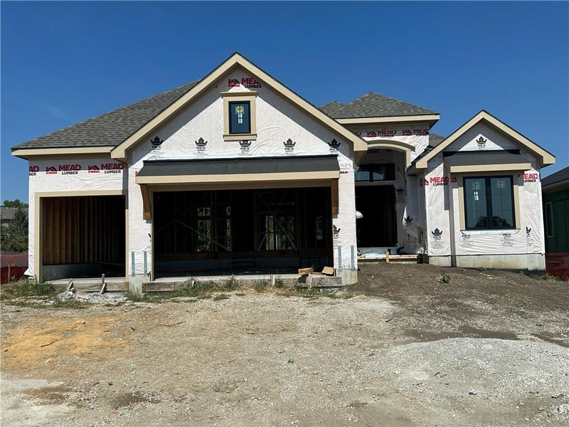 3248 133rd Ter, Leawood, KS 66209