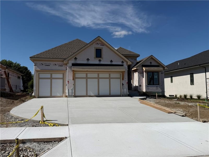 3248 133rd Ter, Leawood, KS 66209