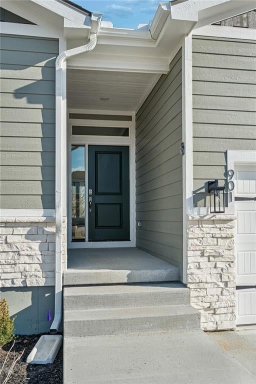901 Reed Dr, Raymore, MO 64083