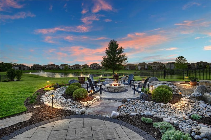 9854 Saddletop St, Lenexa, KS 66227