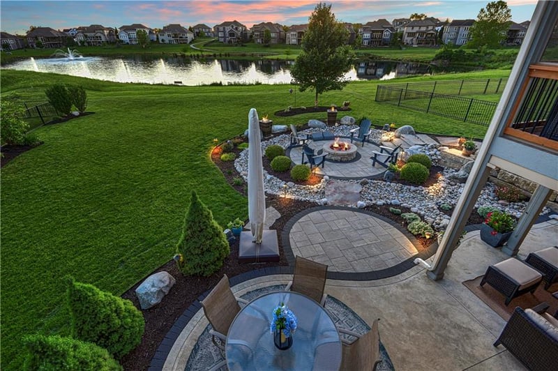 9854 Saddletop St, Lenexa, KS 66227