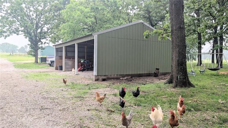 9550B S 325 Rd, El Dorado Springs, MO 64744