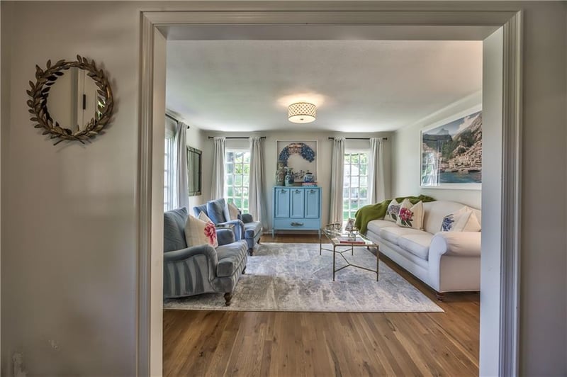 5611 W 91st St, Overland Park, KS 66207