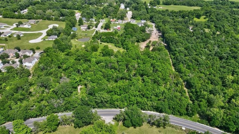 5001 Noland Rd, Kansas City, MO 64136