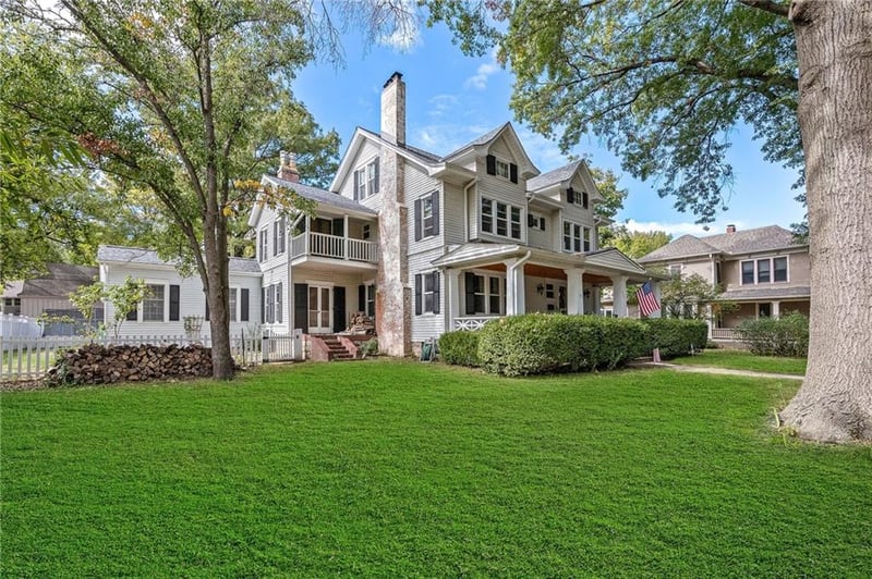 424 Elm St, Ottawa, KS 66067