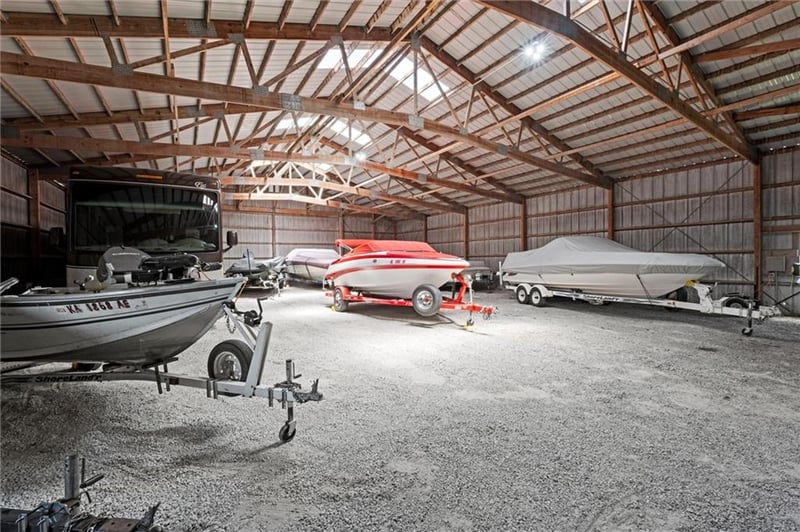 22617 155th St, Basehor, KS 66007