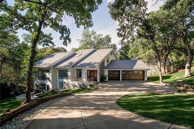 12204 Catalina St, Leawood, KS 66209