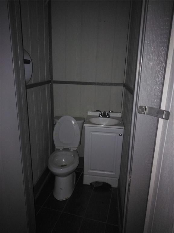 5300 24th St, Kansas City, MO 64127