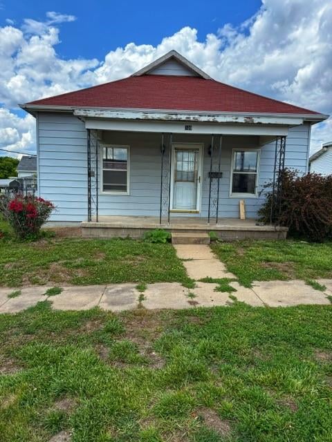 109 W 7 St, Mound City, MO 64470