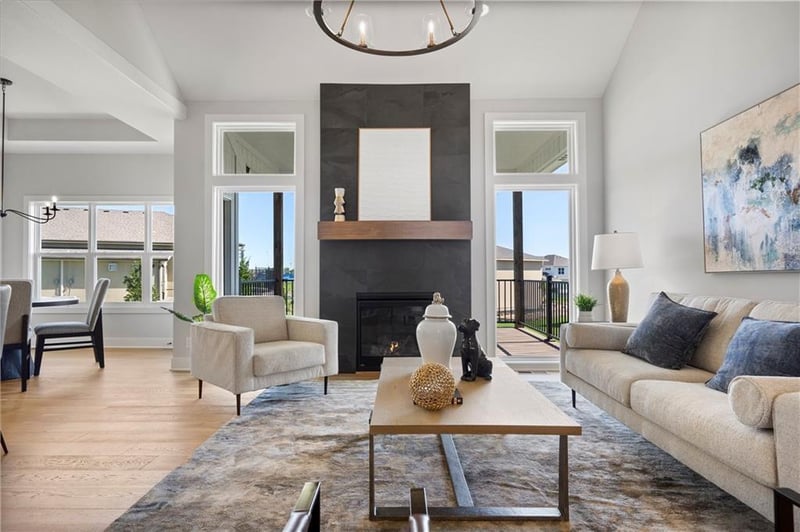 12406 182nd Ct, Overland Park, KS 66013