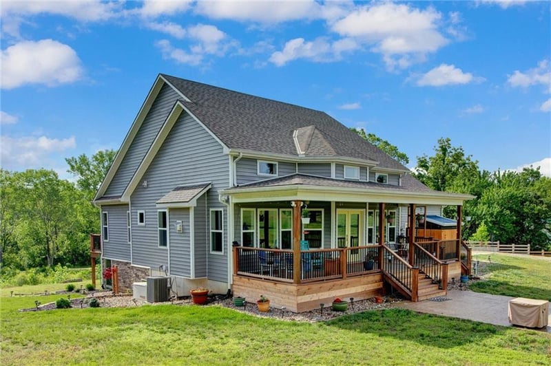 13875 182nd St, Linwood, KS 66052