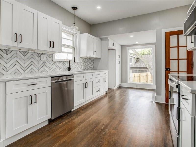 6020 Central St, Kansas City, MO 64113