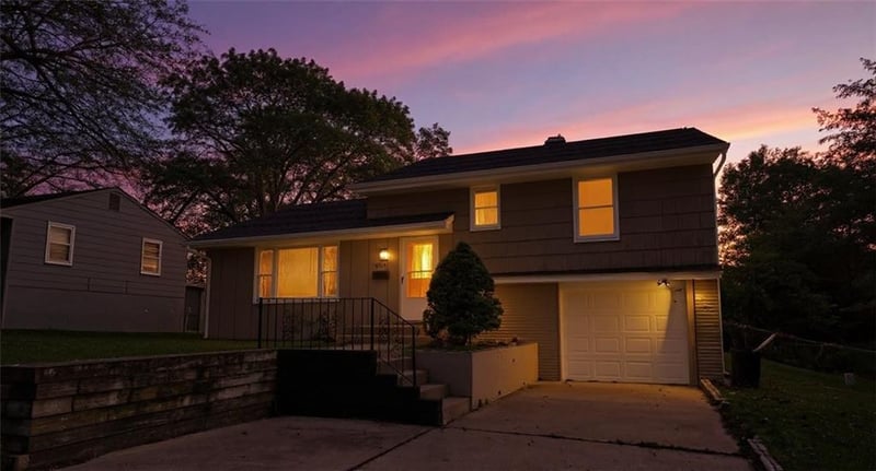 8500 Everett St, Raytown, MO 64138