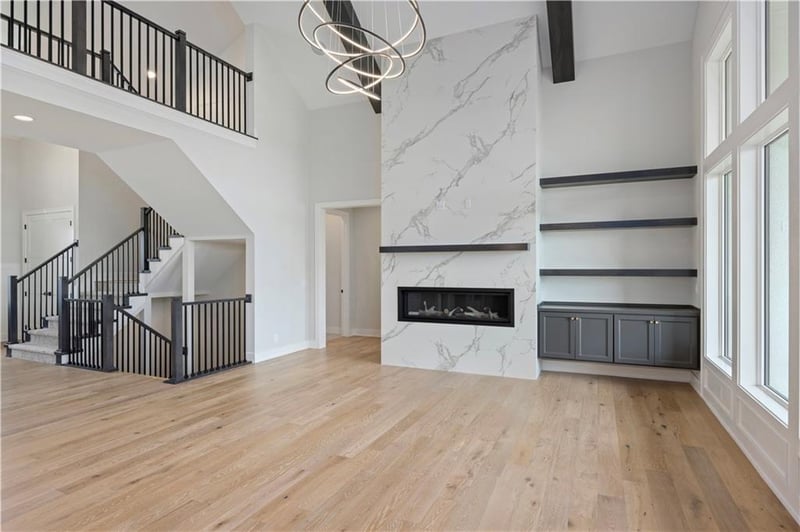 12110 W 173rd Ter, Overland Park, KS 66221