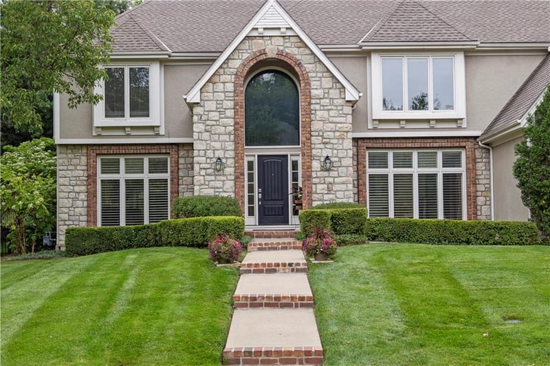 13009 Beverly St, Overland Park, KS 66209