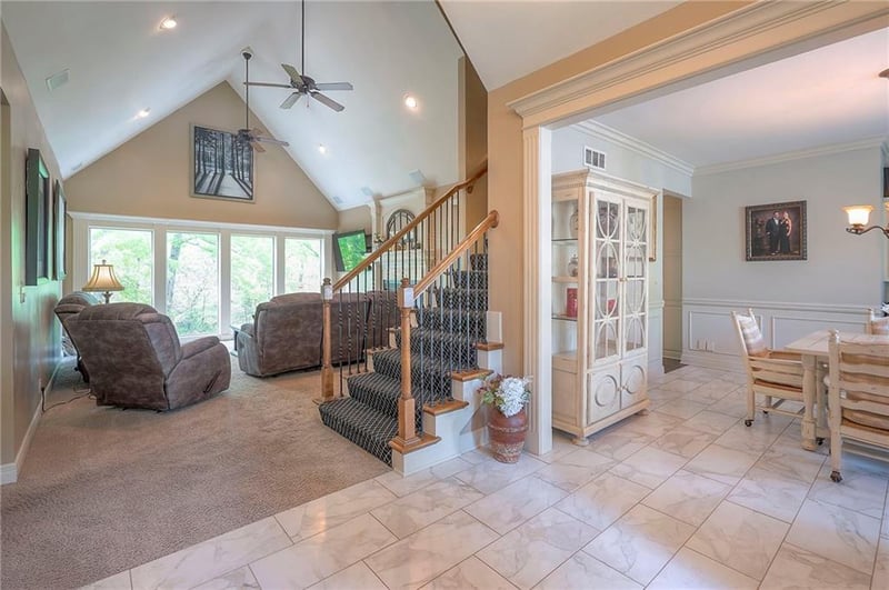 309 E 126th St, Kansas City, MO 64145