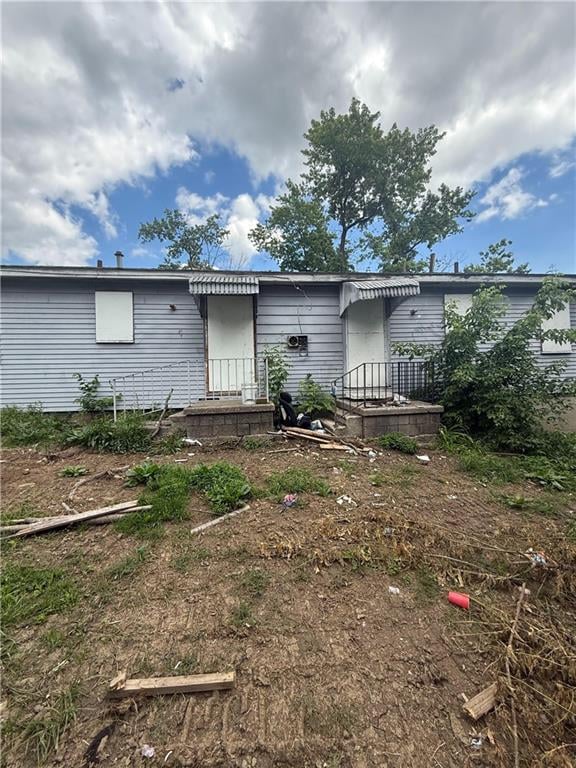 1702 Bellaire Ave, Kansas City, MO 64126