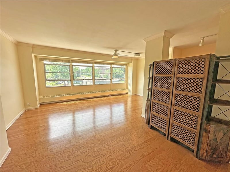 333 W Meyer Blvd #414, Kansas City, MO 64113