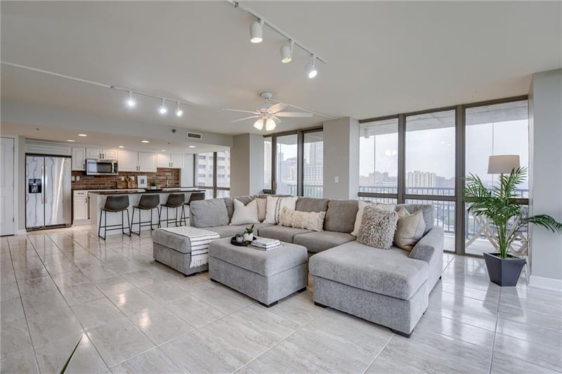 600 E Admiral Blvd #1108, Kansas City, MO 64106