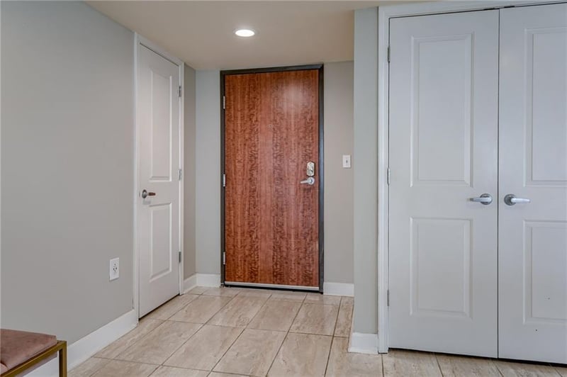 600 E Admiral Blvd #1108, Kansas City, MO 64106