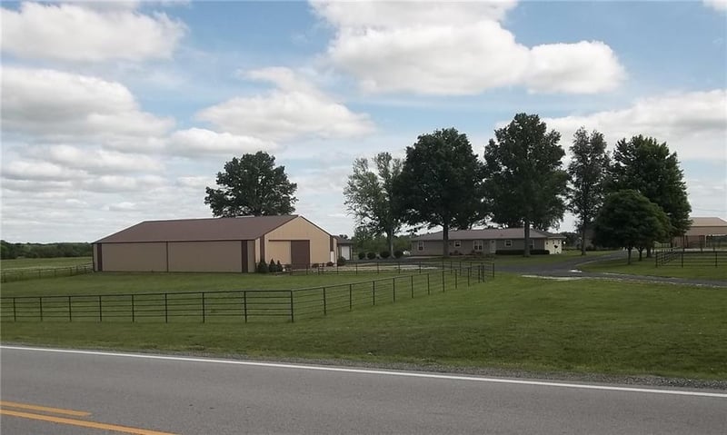 11465 K 39 Hw, Chanute, KS 66720