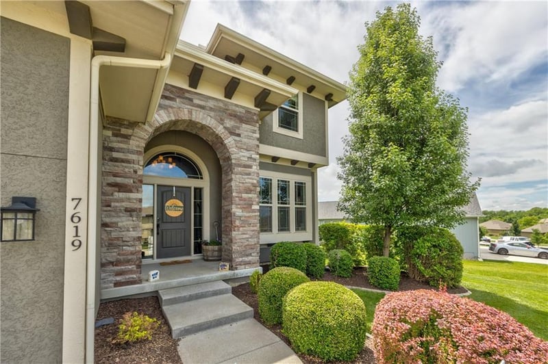 7619 Green St, Shawnee, KS 66227