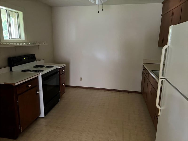 211 Suddarth St, Liberty, MO 64068
