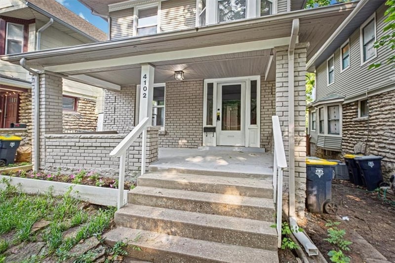 4102 Charlotte St, Kansas City, MO 64110