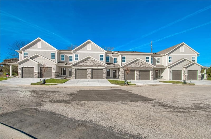Findley St, Olathe, KS 66061