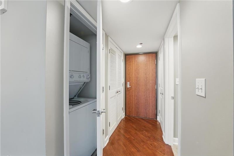 600 Admiral Blvd #1603, Kansas City, MO 64106